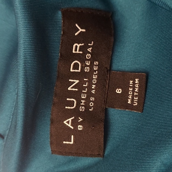 LAUNDRY BY SHELLI SEGAL Sleeveless VNeck Peplum Dress - Picture 10 of 12